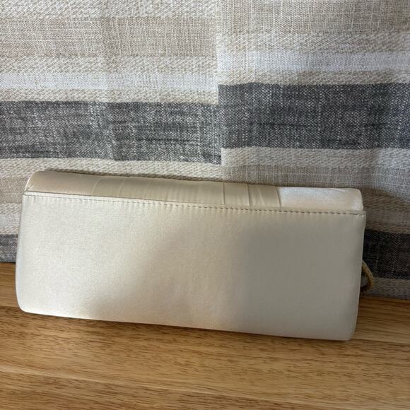 Jessica McClintock Champagne Clutch - Picture 2 of 5